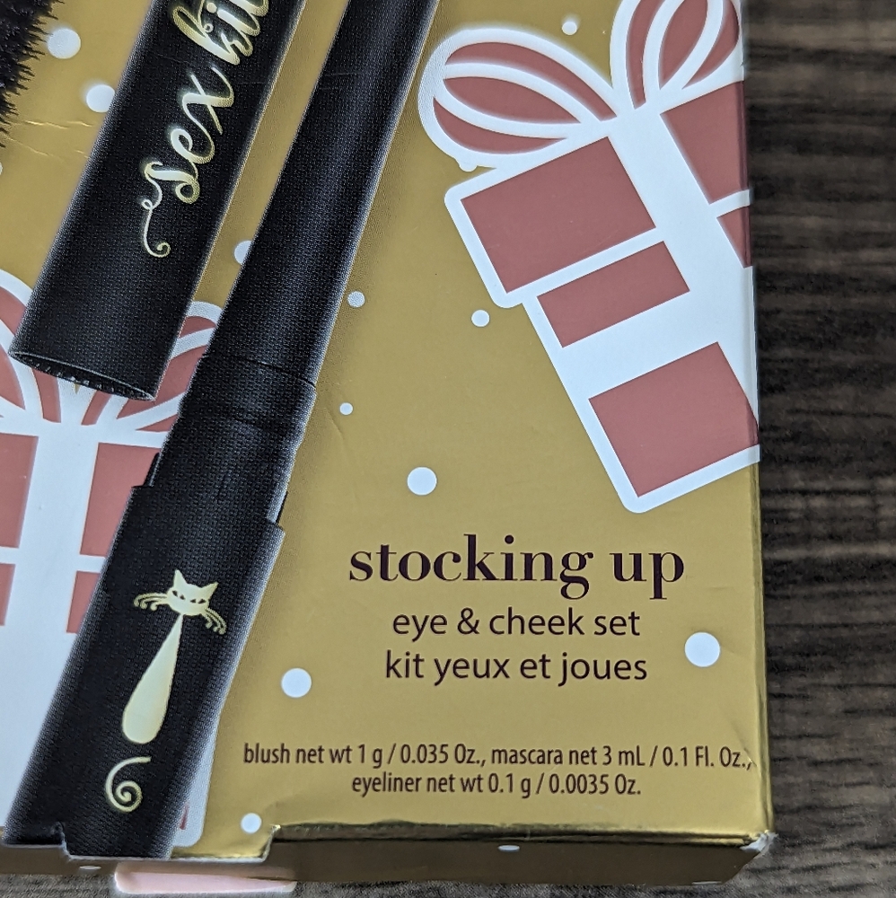 *NIB* Tarte ~ Stocking Up Set - Picture 2 of 3